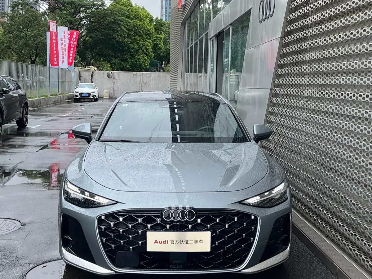 Audi A6L 2026 — Şəkil 2/12
