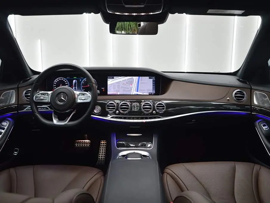 Mercedes-Benz S-Class 2021 — Photo 13/20