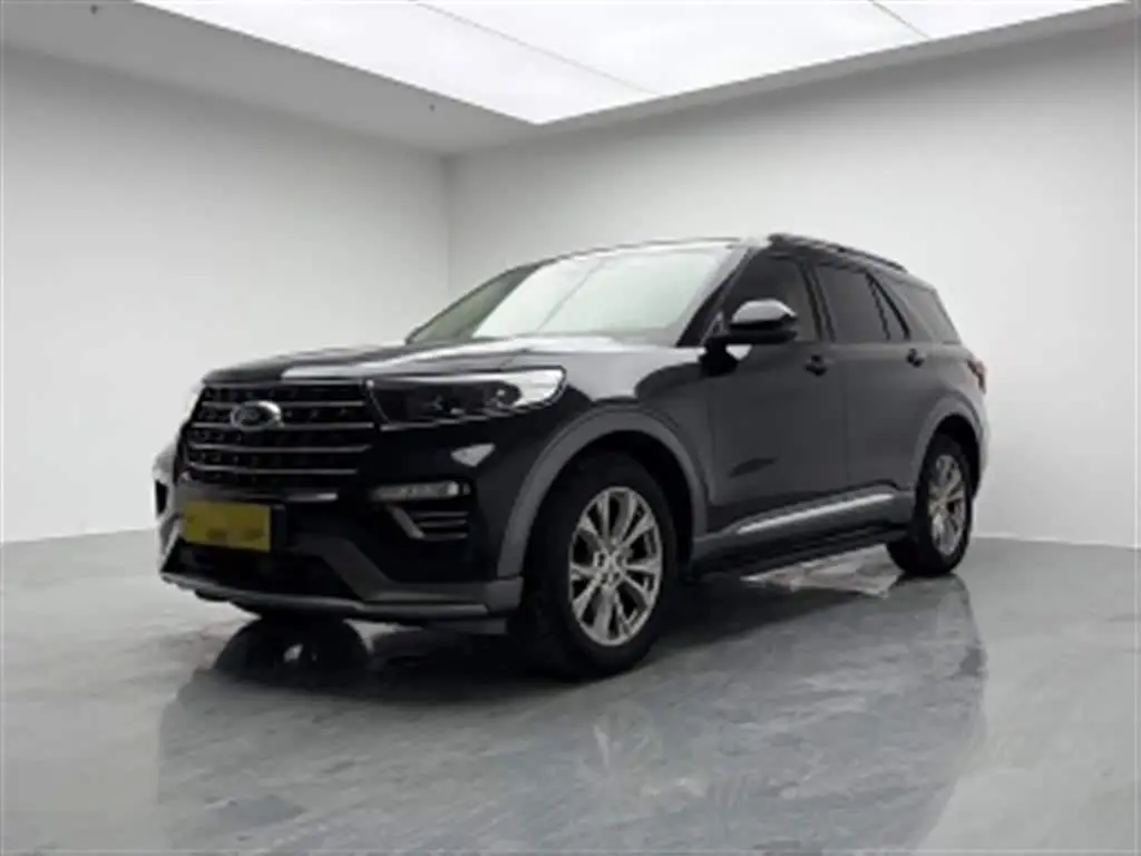 Ford Explorer 2021 — Фото 1/20