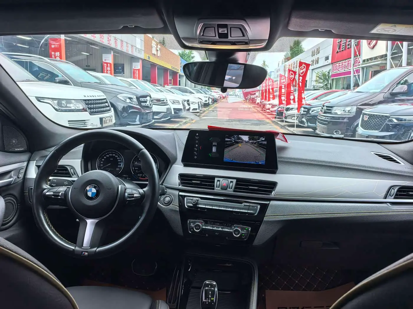 BMW X2 2023 — Фото 10/19