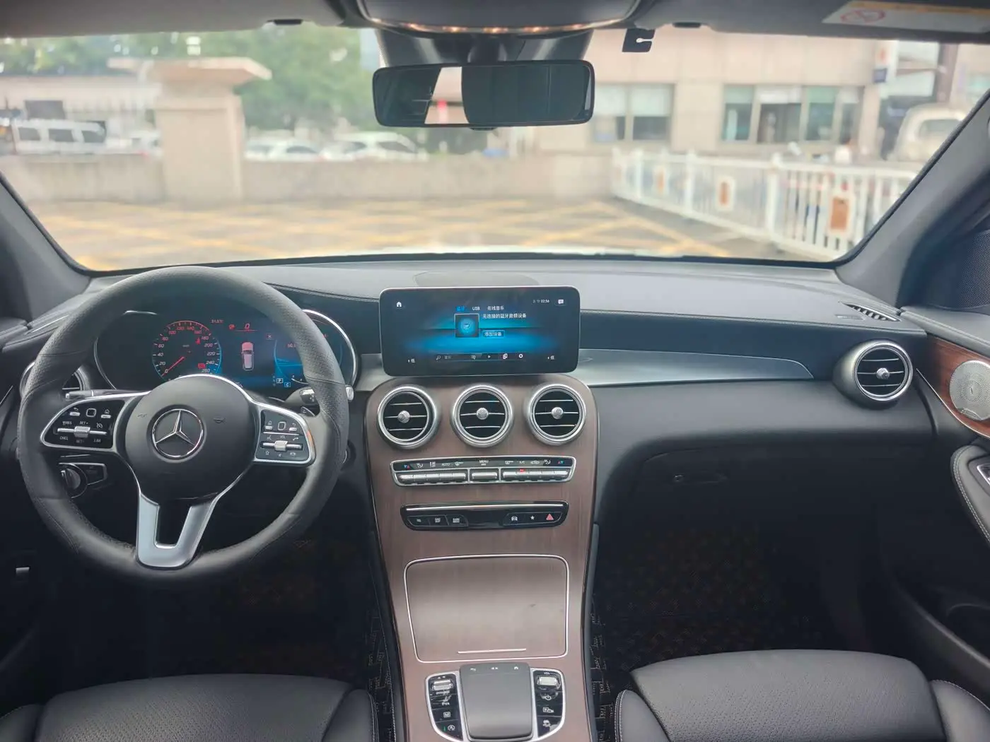 Mercedes-Benz GLC 2021 — Şəkil 6/10