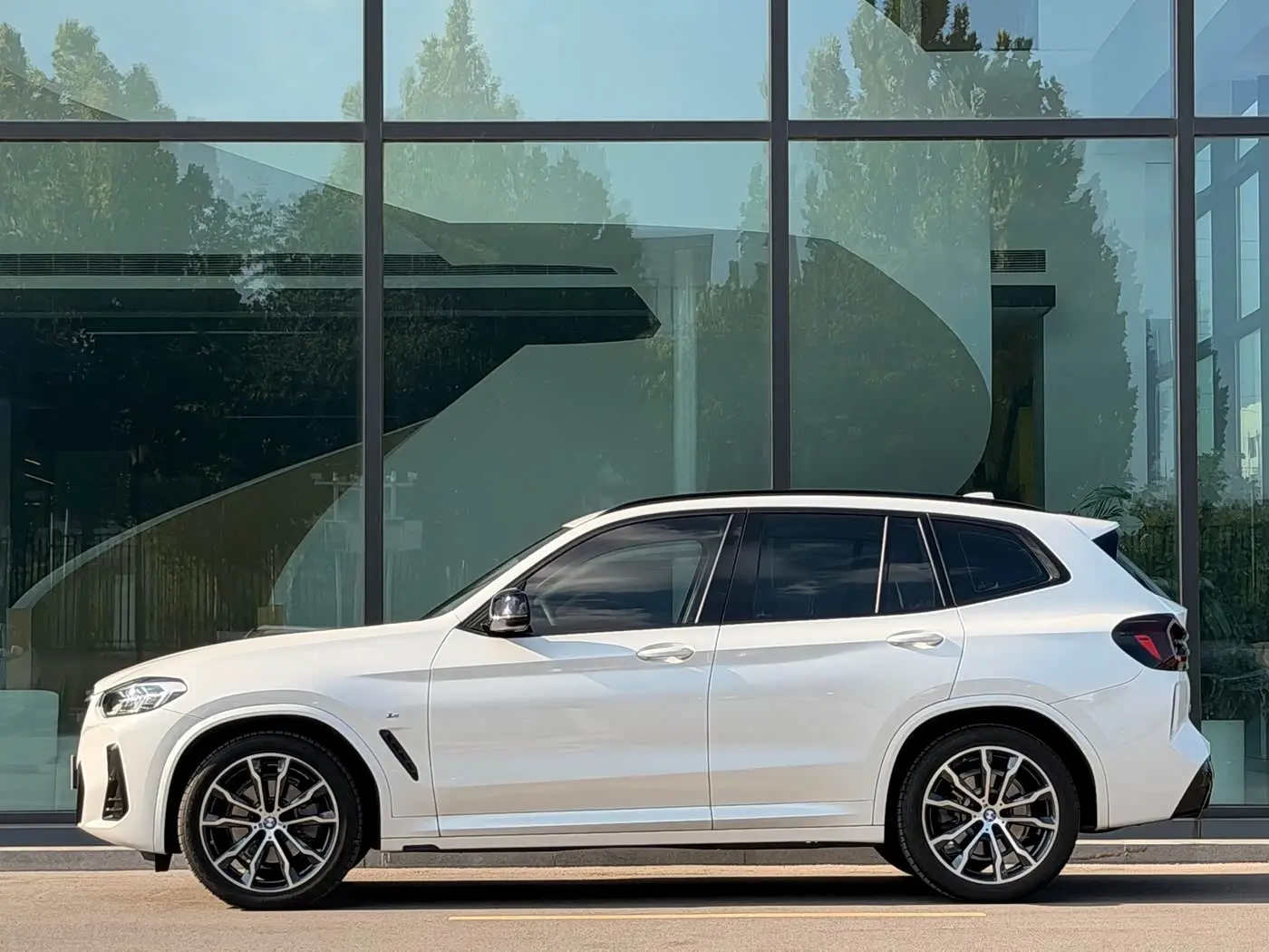 BMW X3 2022 — Photo 3/20
