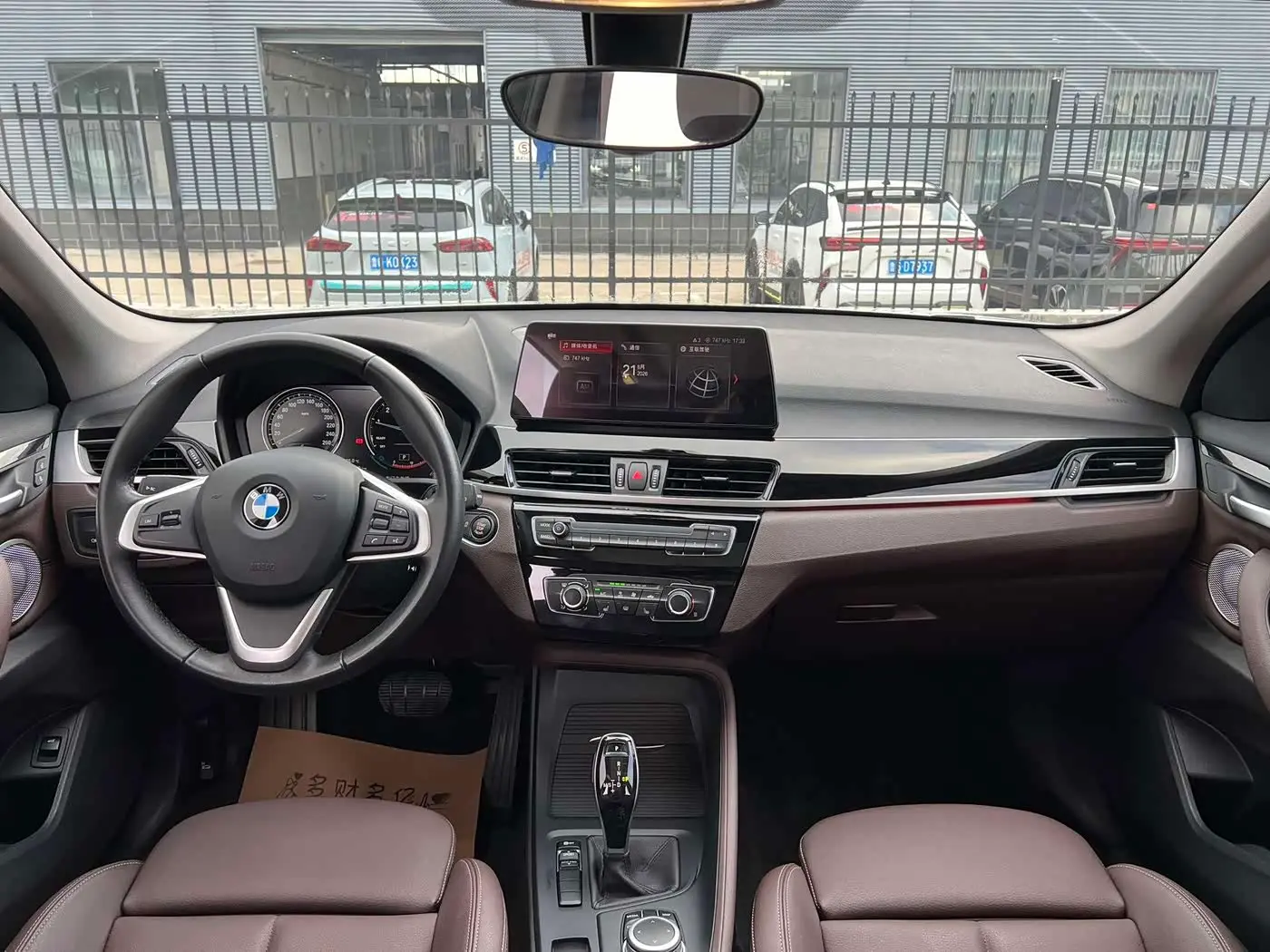BMW X1 2022 — Фото 12/18