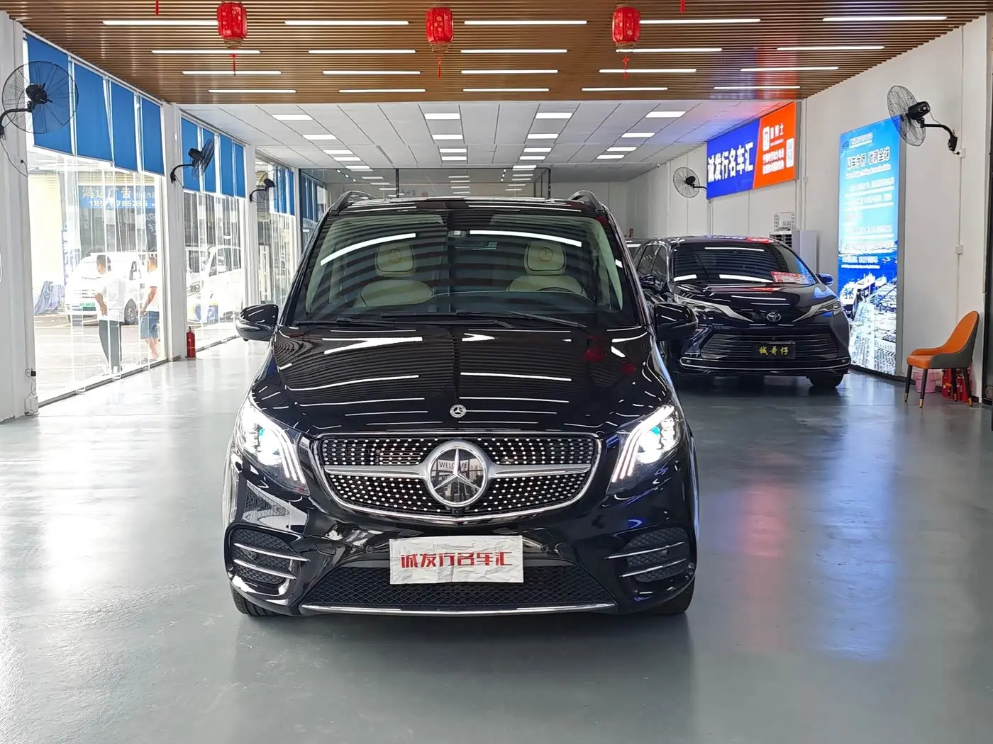 Mercedes-Benz Vito 2022 — Photo 2/20