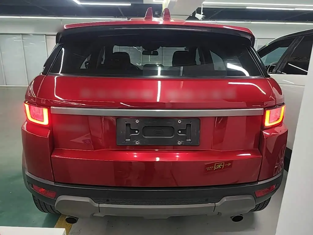 Land Rover Range Rover Evoque 2017 — Фото 5/19