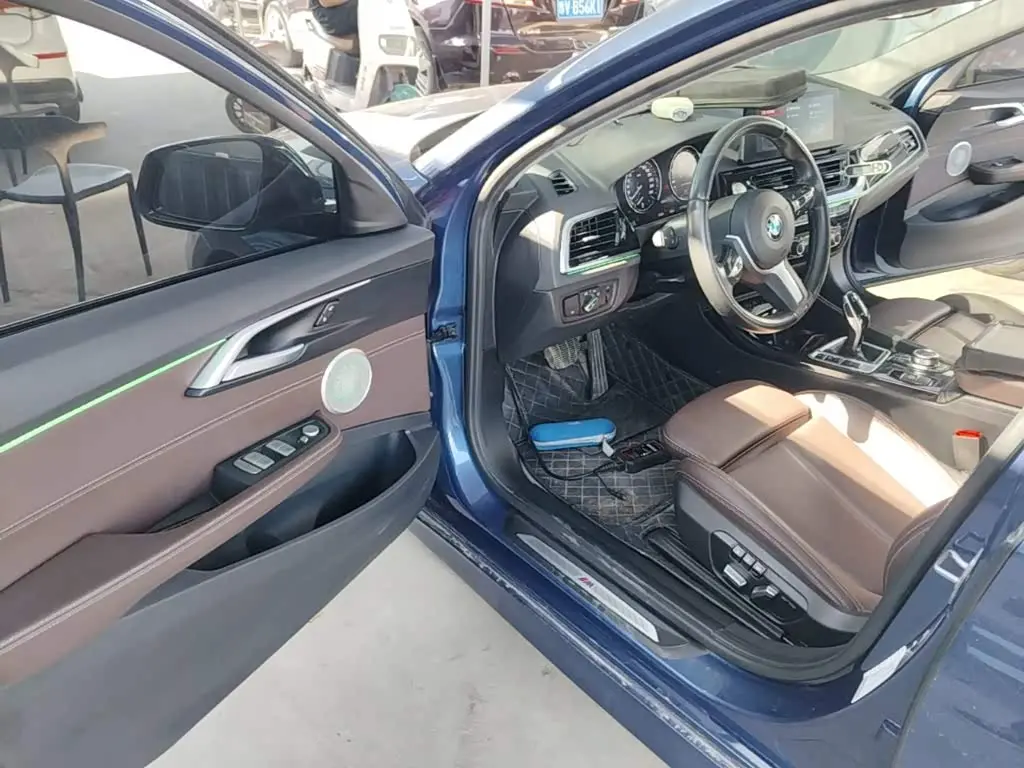 BMW 1 Series 2023 — Şəkil 16/20