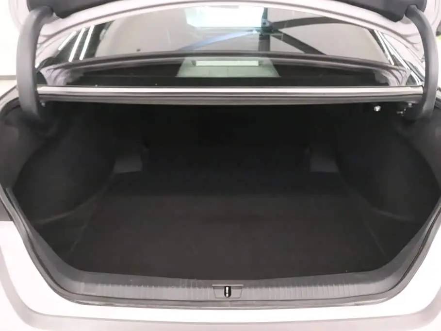 Toyota Avalon 2020 — Фото 16/19