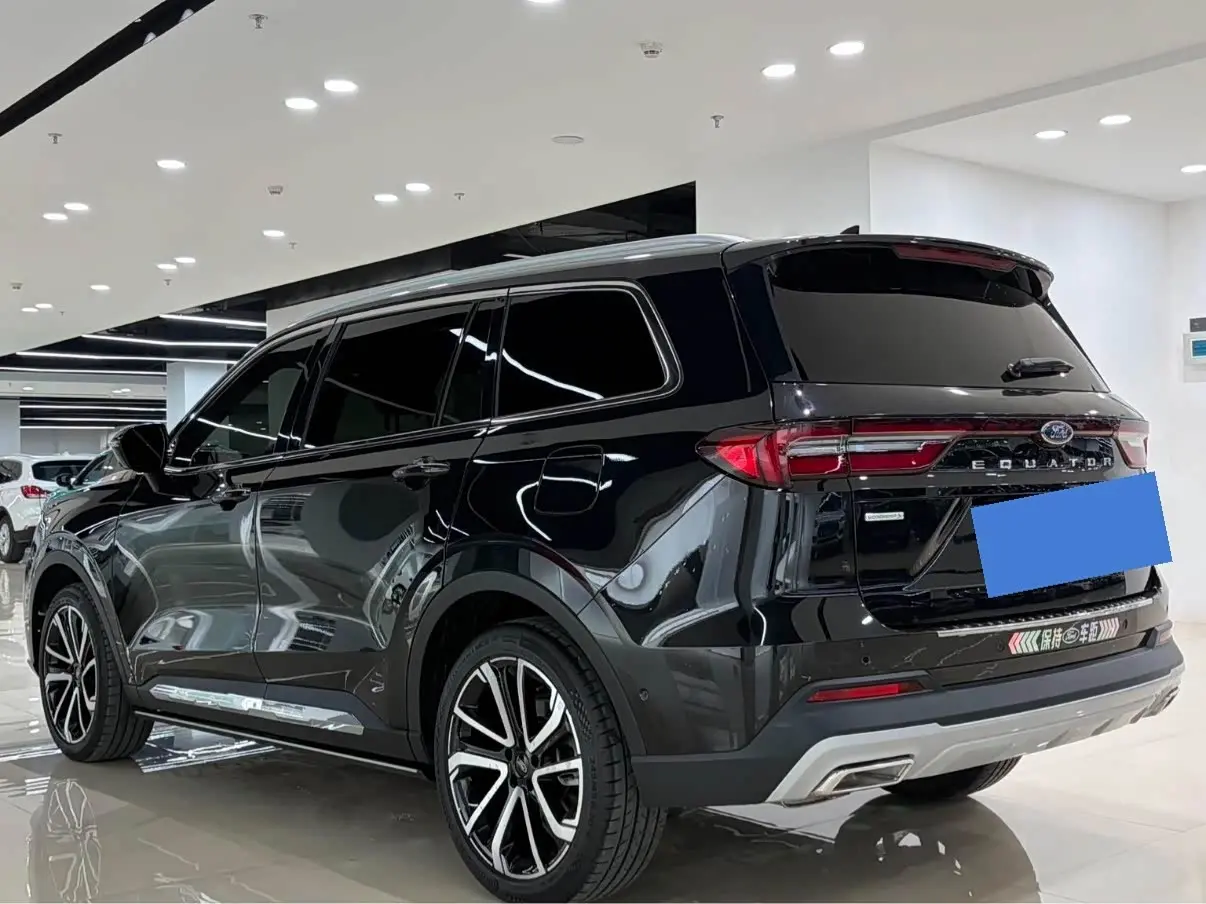 Ford Territory 2023 — Фото 6/10