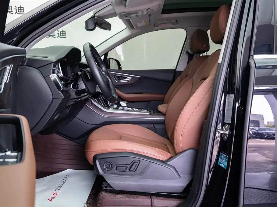 Audi Q7 2020 — Фото 10/20