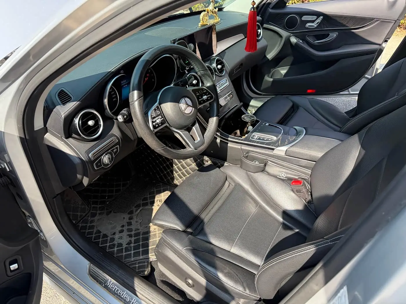 Mercedes-Benz C-Class 2019 — Фото 7/10