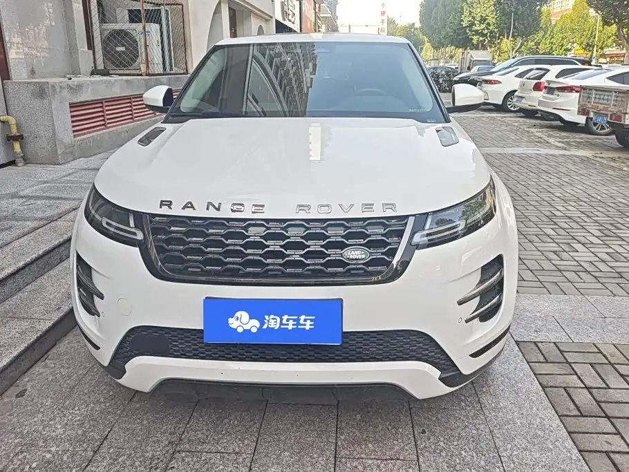 Land Rover Range Rover Evoque 2022 — Фото 2/16
