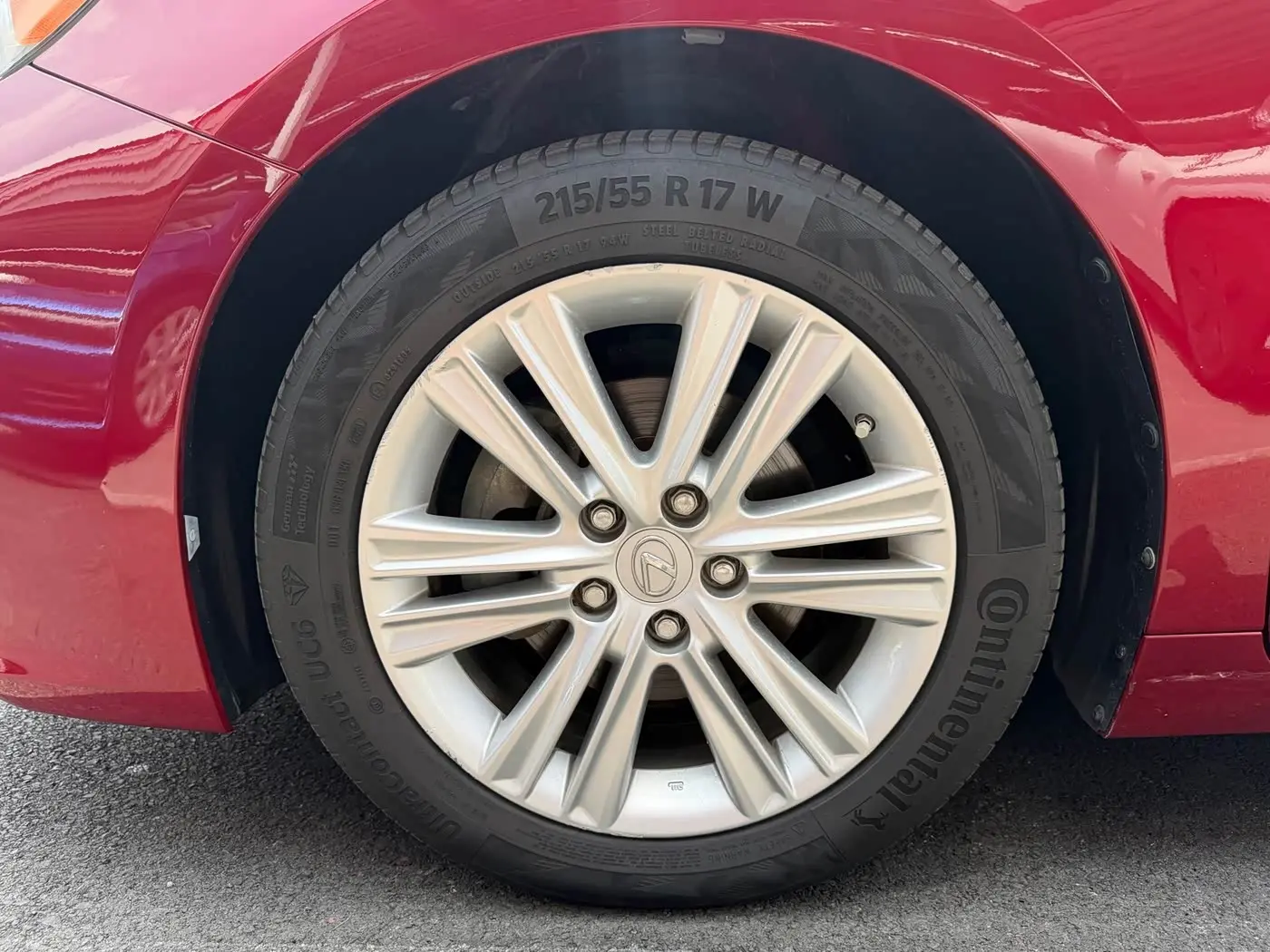 Lexus ES 2014 — Photo 7/20