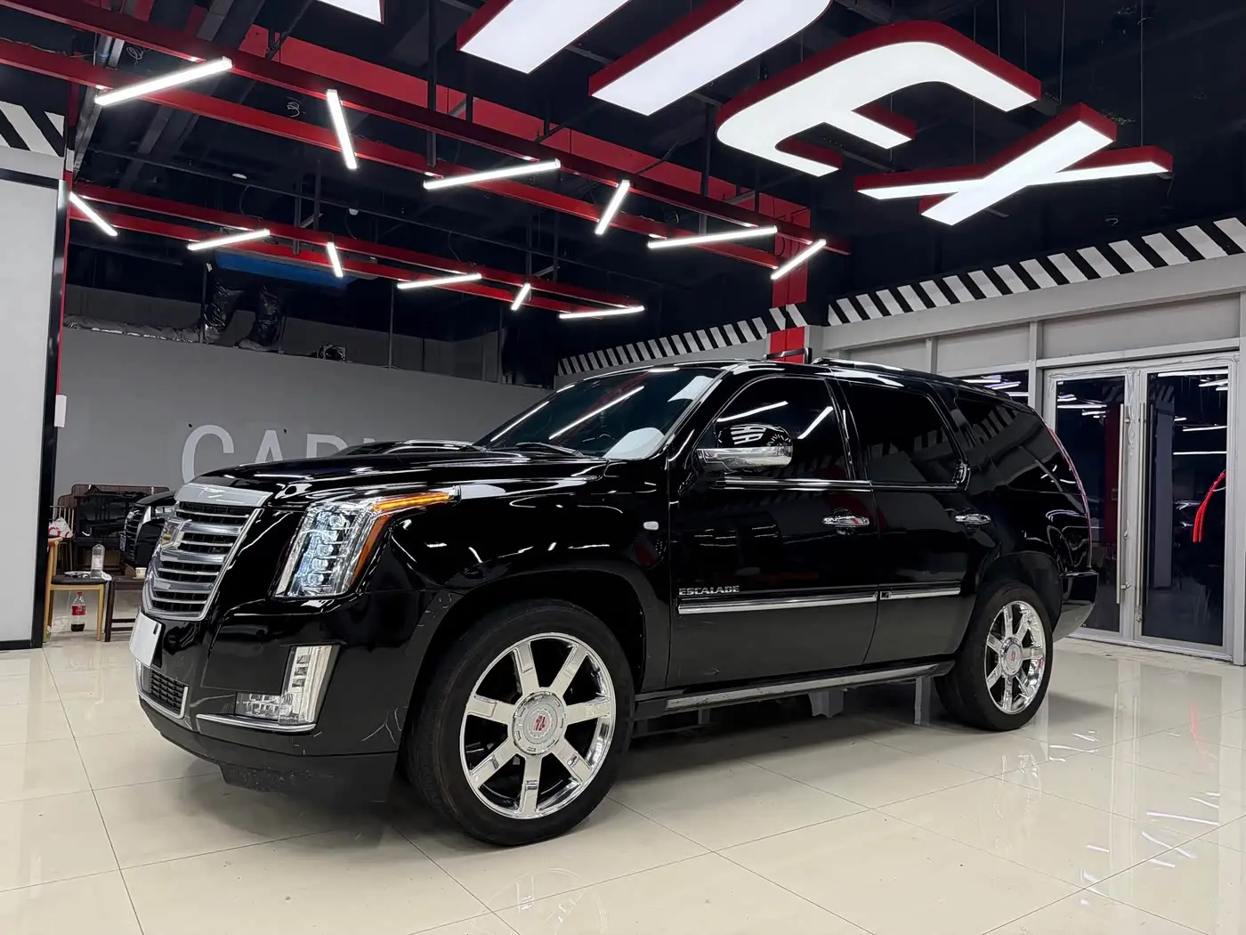 Cadillac Escalade 2008 — Photo 1/20