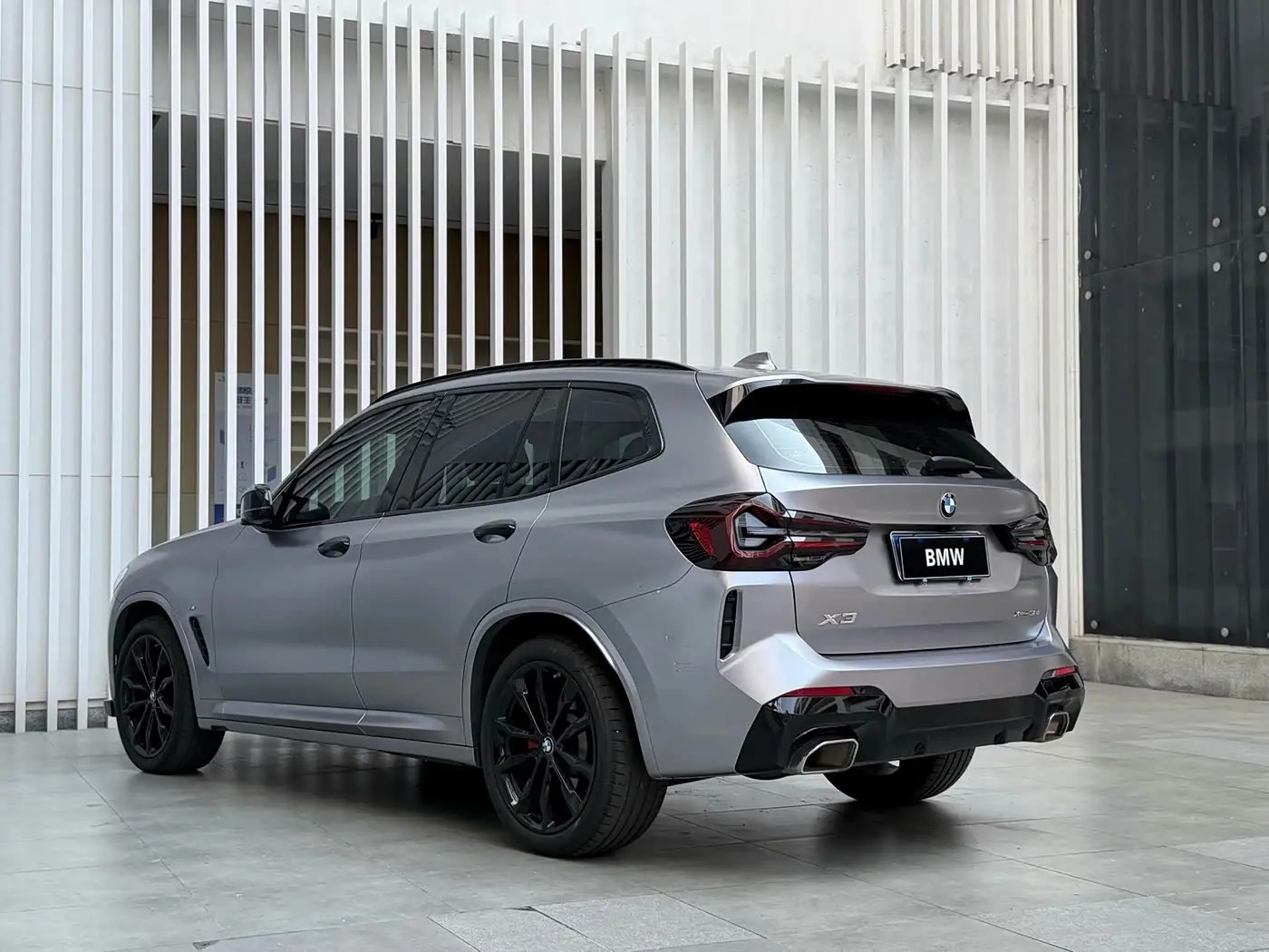 BMW X3 2021 — Photo 9/11