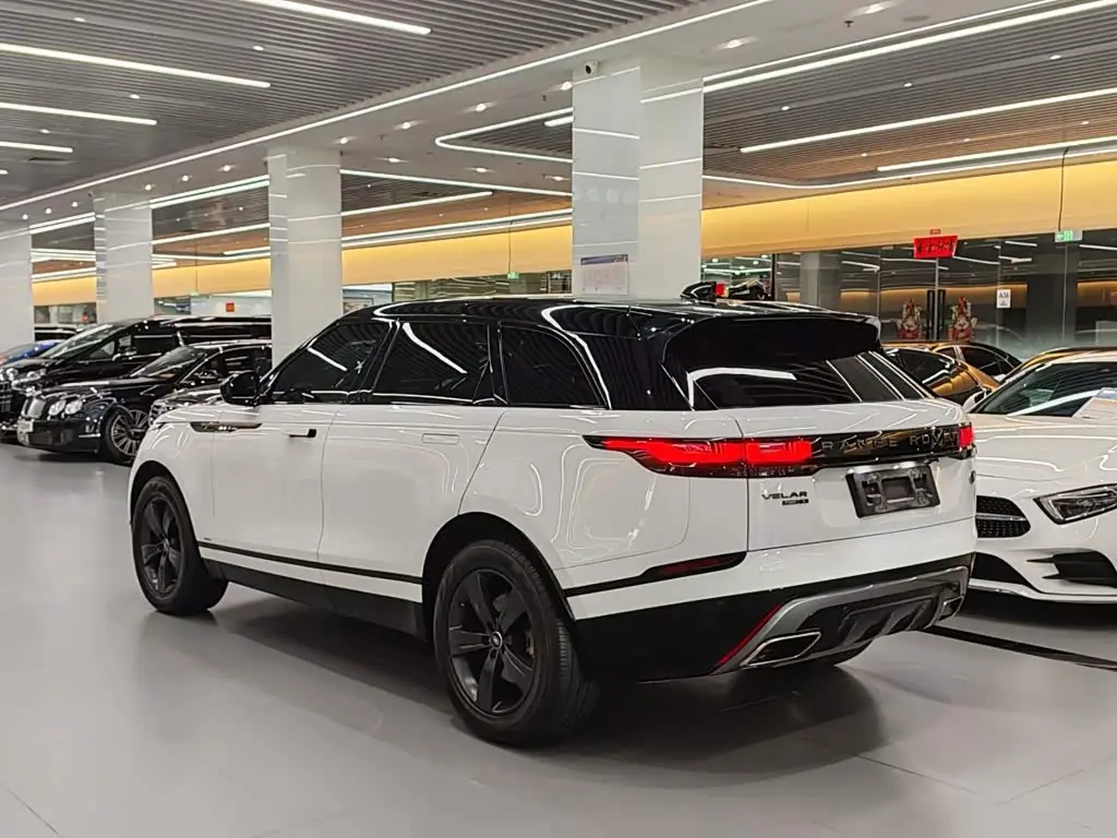 Land Rover Range Rover Velar 2018 — Фото 7/20