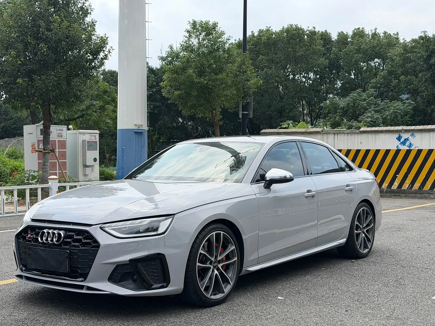 Audi S4 2024 — Photo 3/18