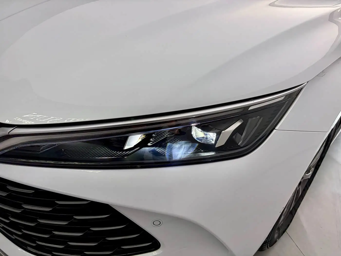 BYD Qin L 2025 — Фото 14/20