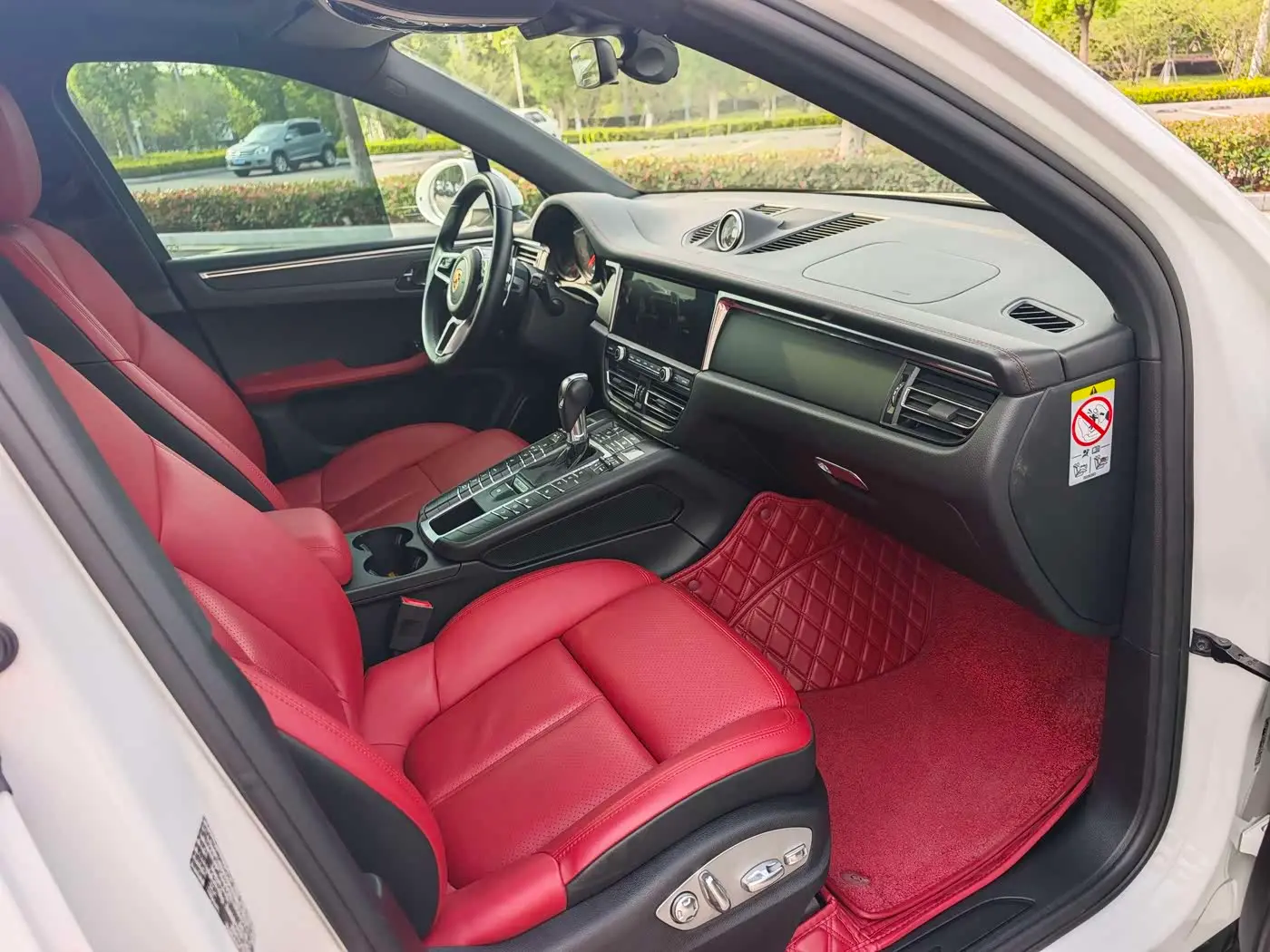 Porsche Macan 2020 — Şəkil 11/15