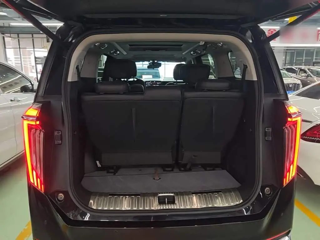GAC Trumpchi Trumpchi M8 2024 — Фото 18/19