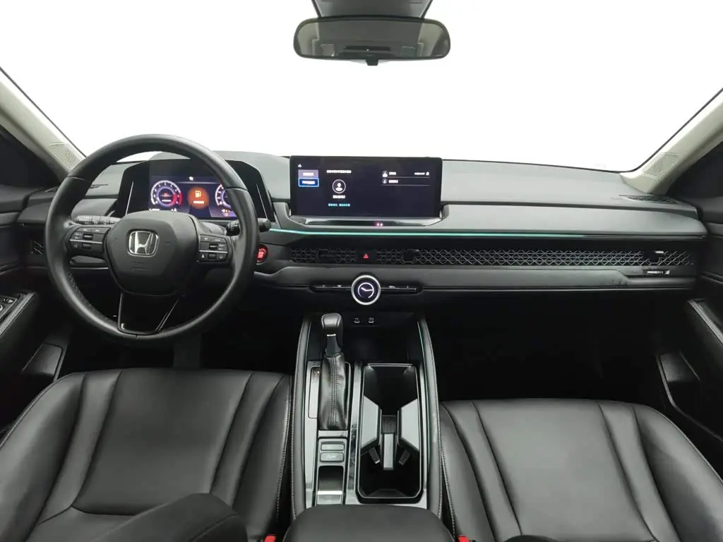 Honda Accord 2023 — Фото 5/20
