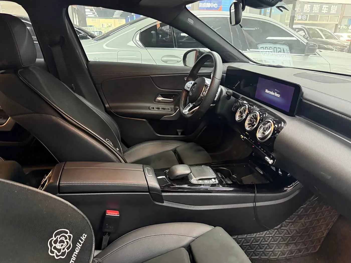 Mercedes-Benz A-Class 2023 — Фото 4/7