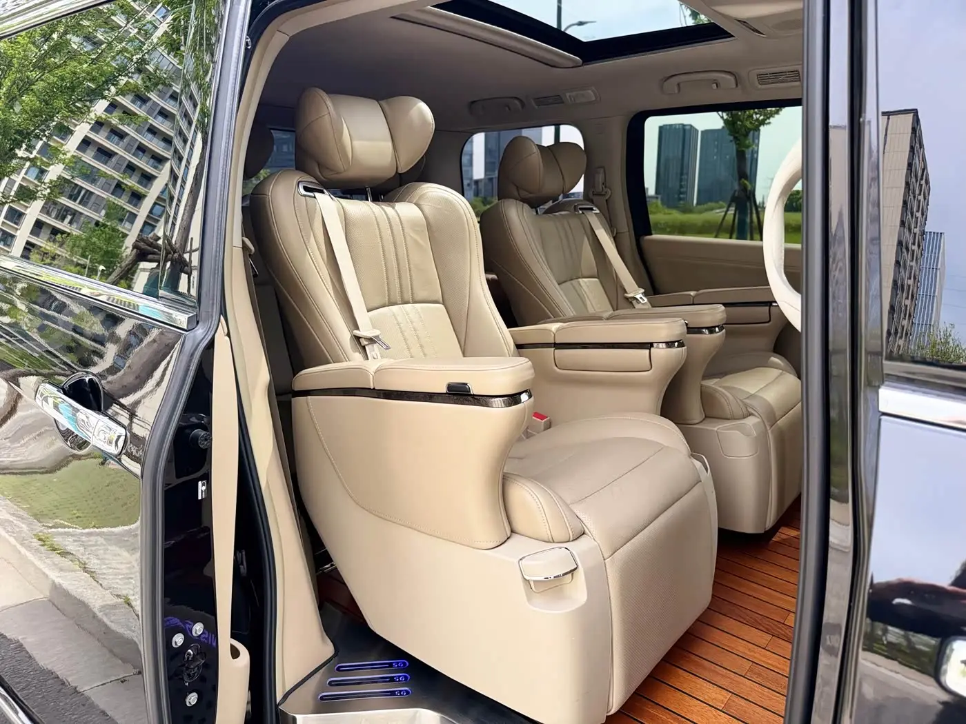 Nissan Quest 2015 — Şəkil 12/17