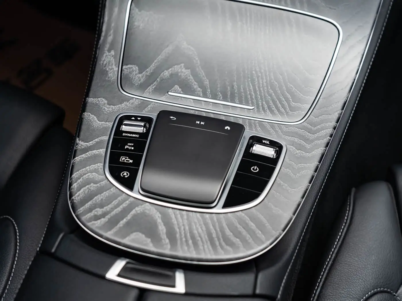 Mercedes-Benz CLS 2022 — Photo 16/20