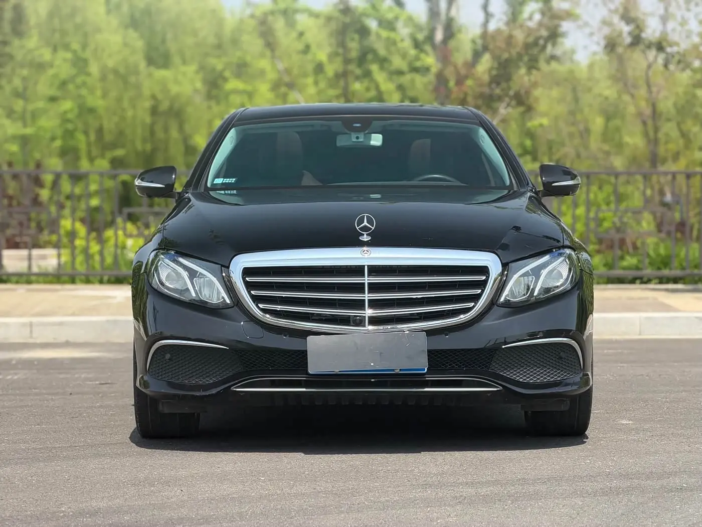 Mercedes-Benz E-Class 2020 — Photo 2/18