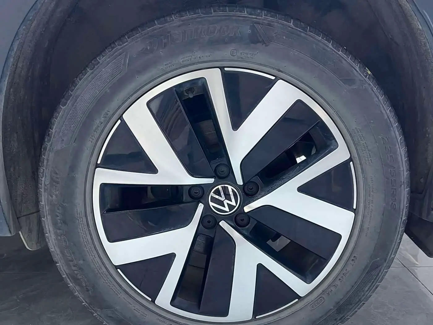 Volkswagen Tayron 2023 — Фото 15/18