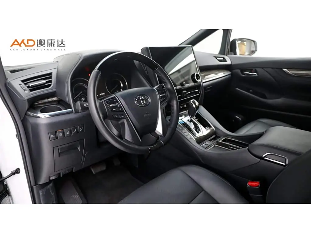Toyota Vellfire 2020 — Photo 6/11
