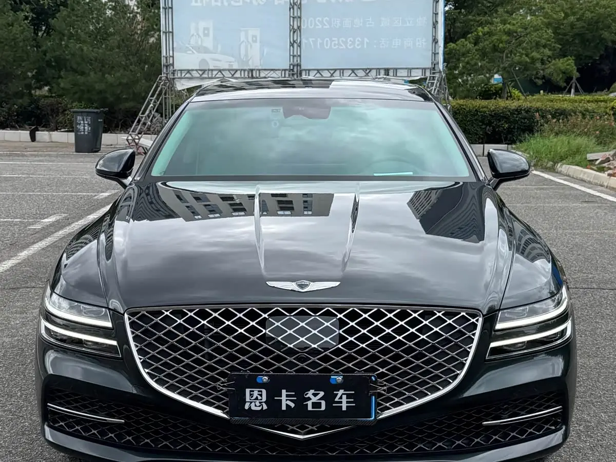 Genesis G80 2023 — Photo 2/19