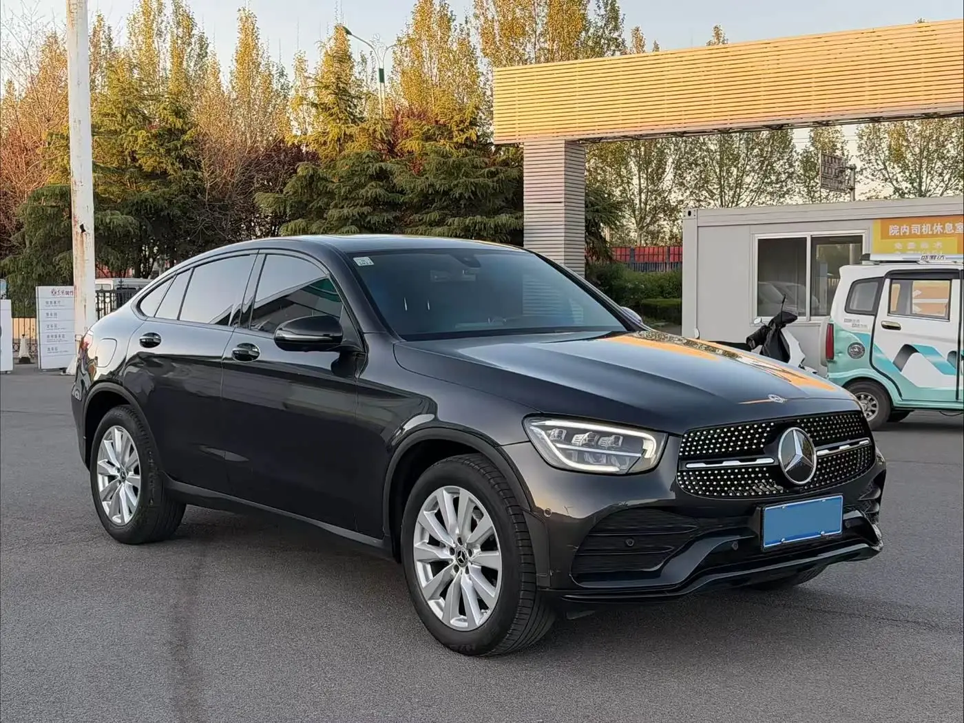 Mercedes-Benz GLC Coupe 2021 — Photo 3/9