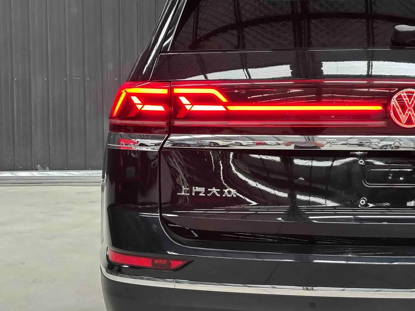 Volkswagen Teramont 2023 — Şəkil 10/20