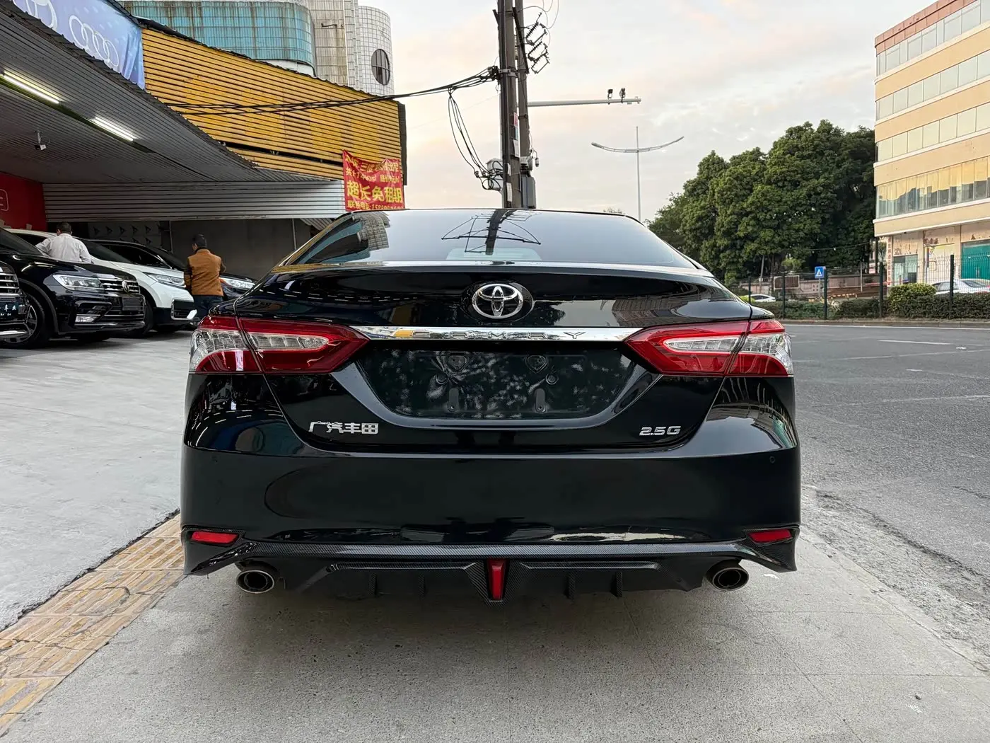 Toyota Camry 2020 — Фото 12/13