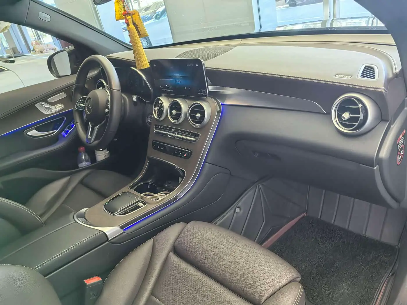 Mercedes-Benz GLC 2023 — Şəkil 13/18