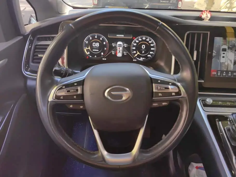 GAC Trumpchi Trumpchi M8 2021 — Фото 15/16