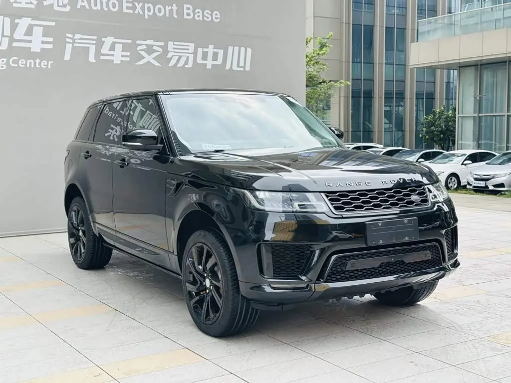 Land Rover Range Rover Sport 2020 — Фото 3/20