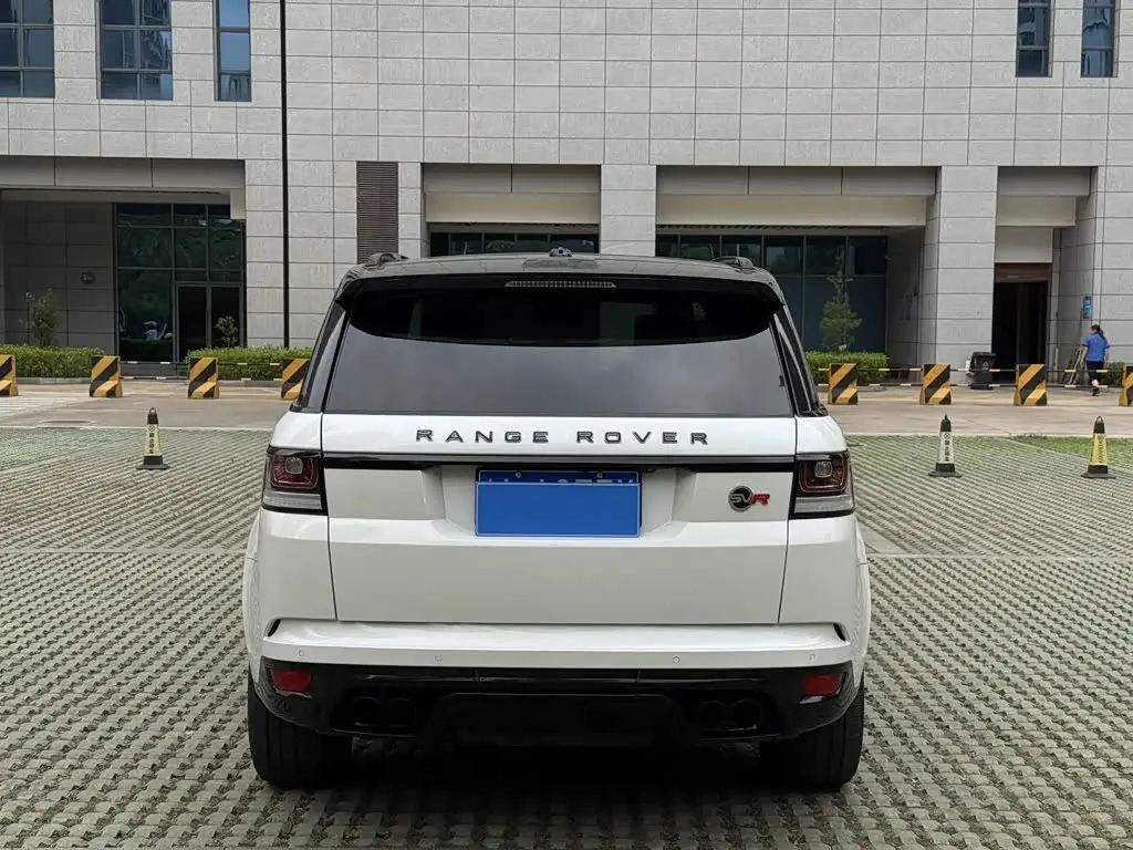Land Rover Range Rover Sport 2014 — Photo 8/9
