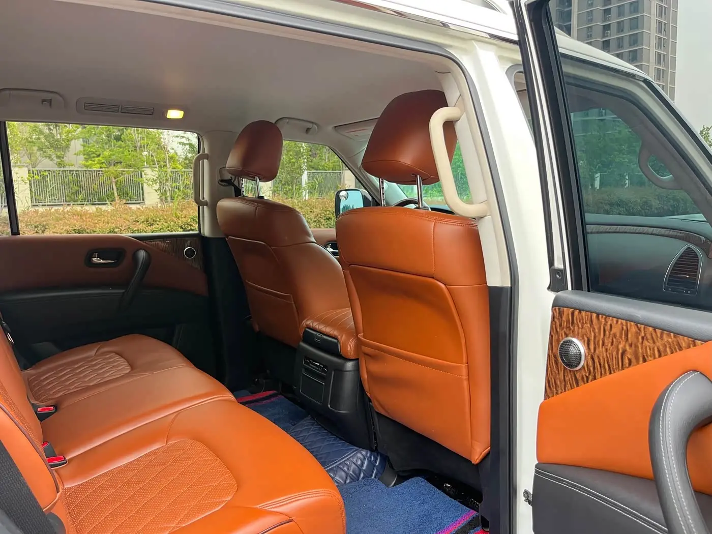 Nissan Patrol 2020 — Photo 18/20