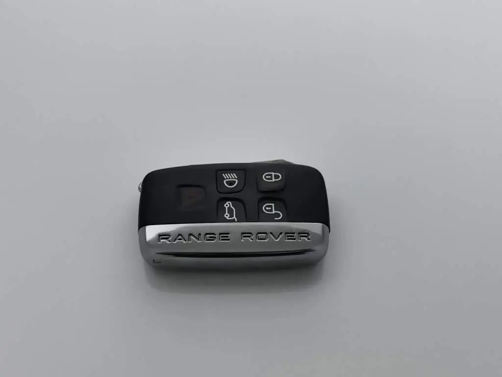Land Rover Range Rover Sport 2018 — Photo 19/20