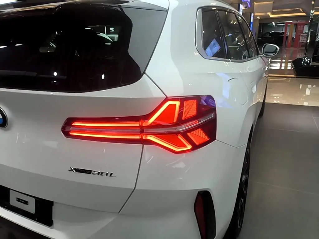 BMW X3 2026 — Şəkil 8/20