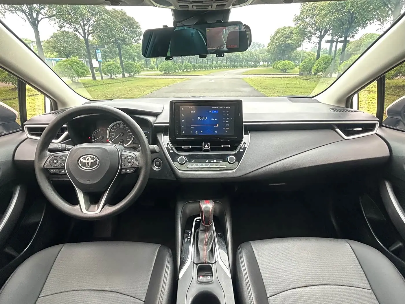 Toyota Corolla 2022 — Фото 10/20