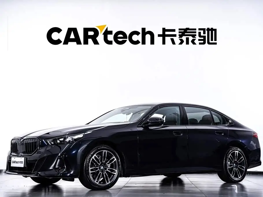BMW 5 Series 2026 — Photo 1/20