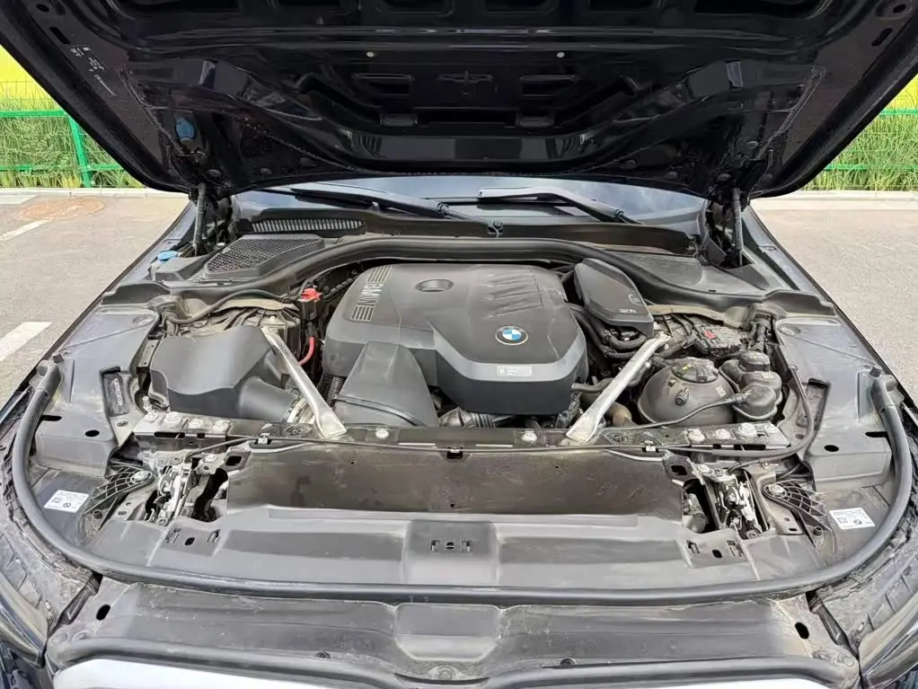 BMW 5 Series 2025 — Photo 19/19