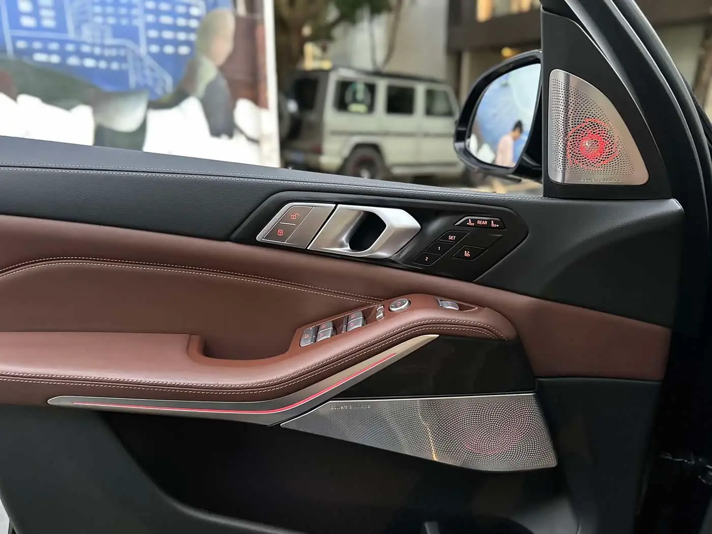 BMW X7 2020 — Photo 20/20