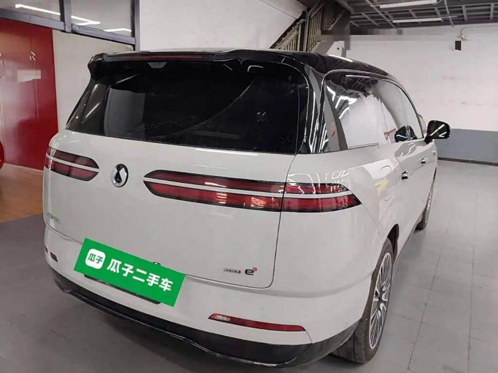 Denza N8L 2025 — Photo 7/20