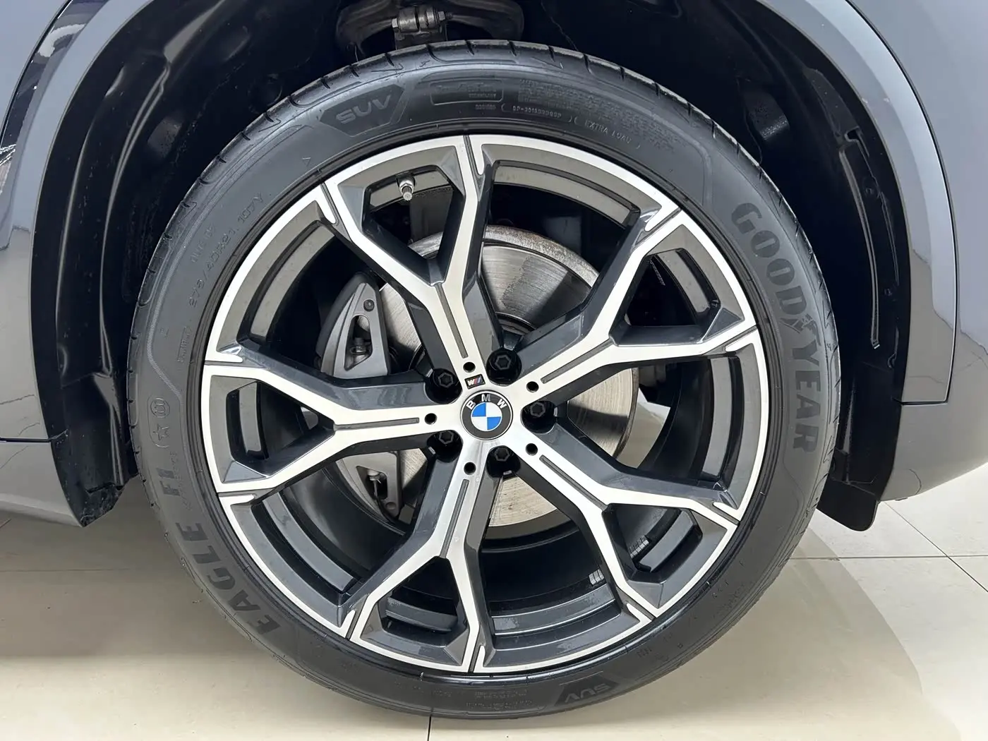 BMW X5 2023 — Фото 6/20
