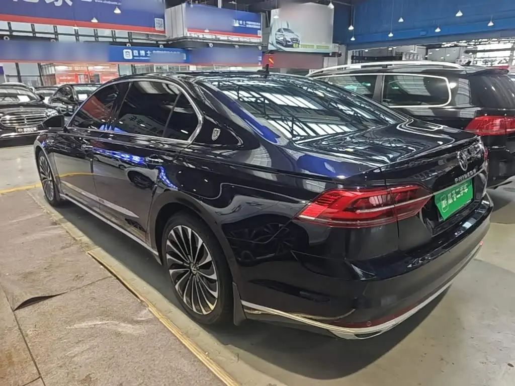 Volkswagen Phideon 2021 — Photo 5/20