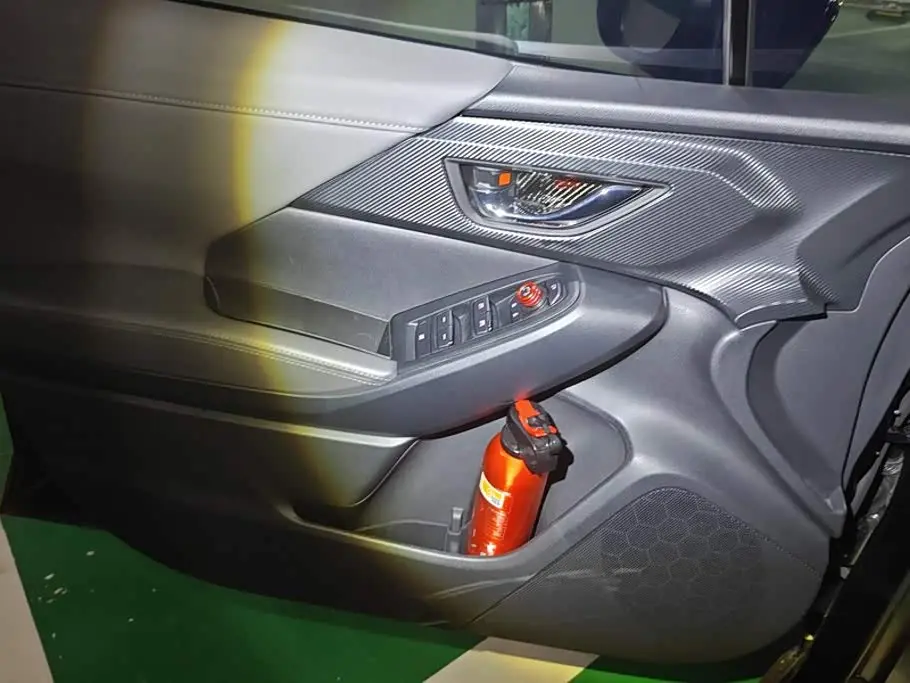 Subaru Crosstrek 2026 — Photo 7/16