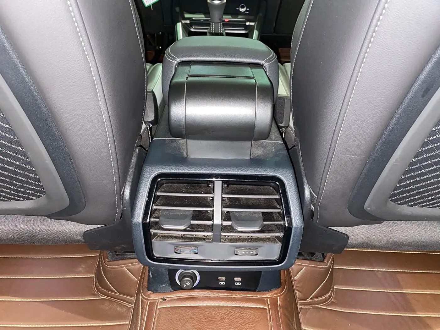 Audi Q3 2022 — Photo 17/20
